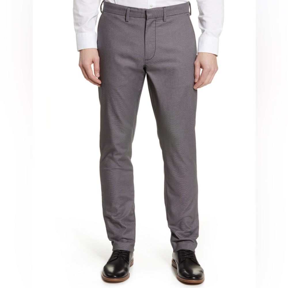 NWT Nordstrom Men’s Shop Athletic Fit Stretch Non-Iron Chino.